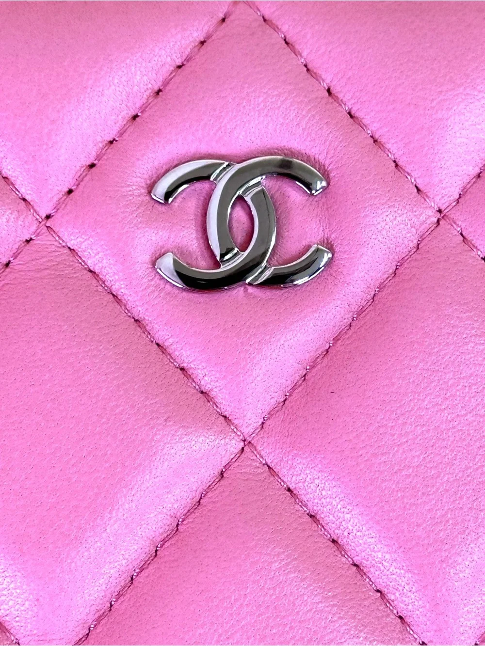 CHANEL Pink Quilted Lambskin Zip Pouch O-Case Fits Laptop, Box, card, #18 COA